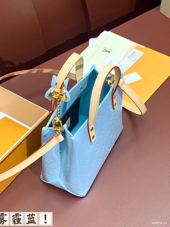 WIS VUITTON PM LOUIS Reade 0925